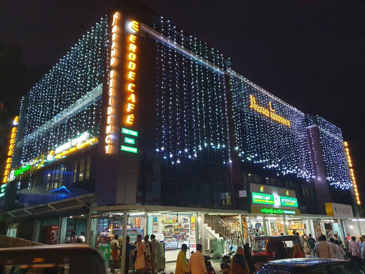 Js Grand Residency Hotell Palakkad Exteriör bild
